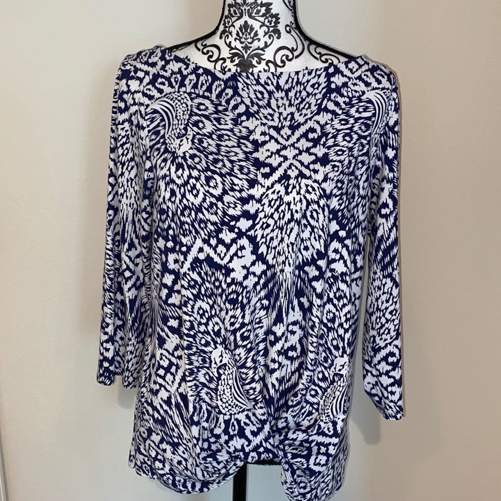 A Lilly Pulitzer top